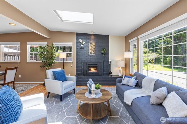 17821 60th Avenue W, Lynnwood, WA 98037