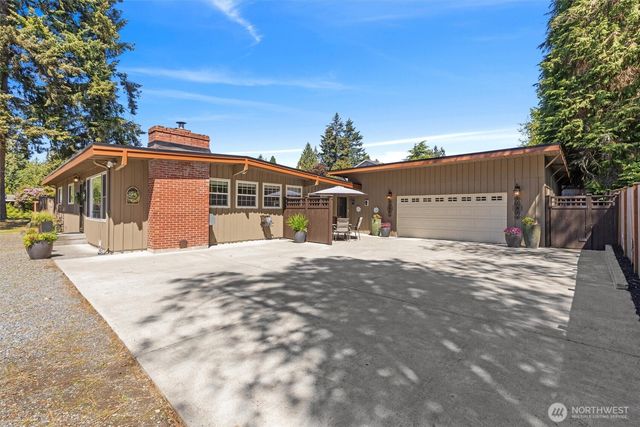 17821 60th Avenue W, Lynnwood, WA 98037