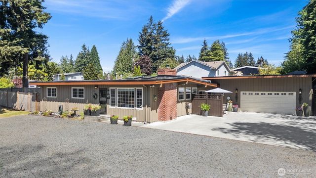 17821 60th Avenue W, Lynnwood, WA 98037