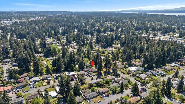 17821 60th Avenue W, Lynnwood, WA 98037
