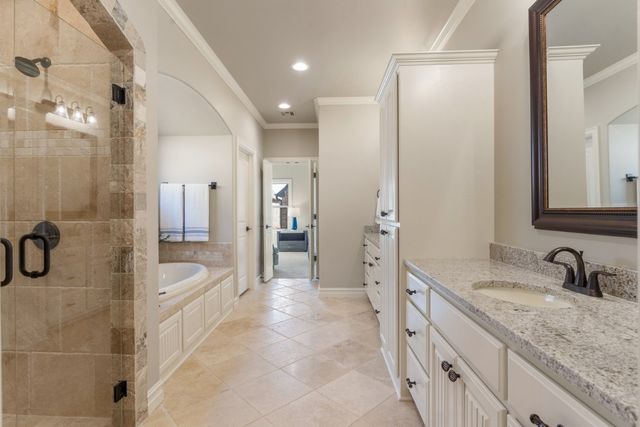15704 Flora Avenue, Edmond, OK 73013