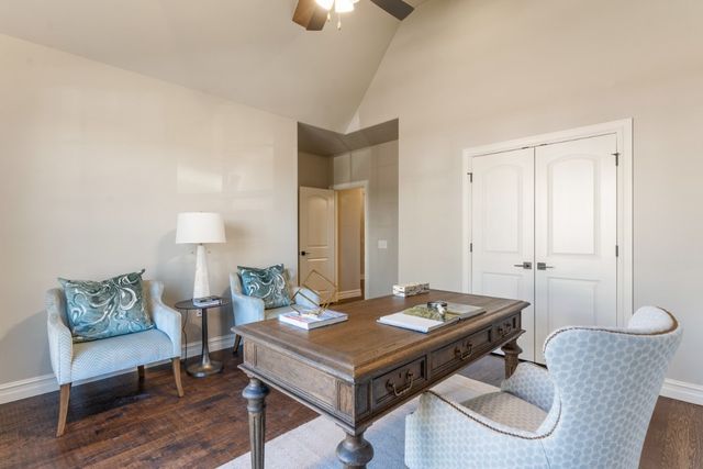 15704 Flora Avenue, Edmond, OK 73013