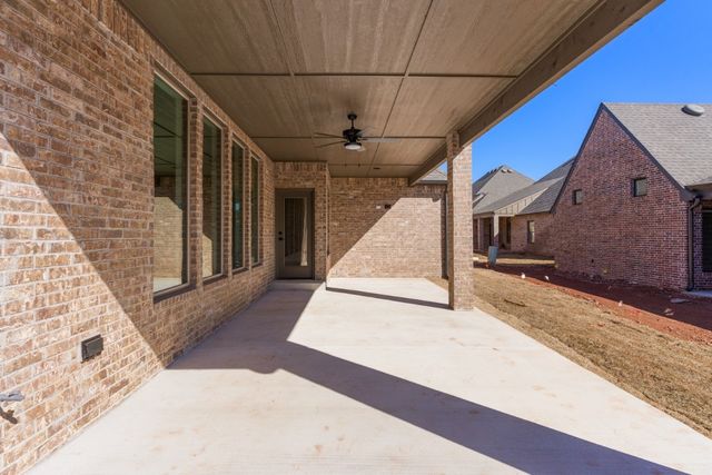 15704 Flora Avenue, Edmond, OK 73013