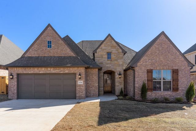 15704 Flora Avenue, Edmond, OK 73013