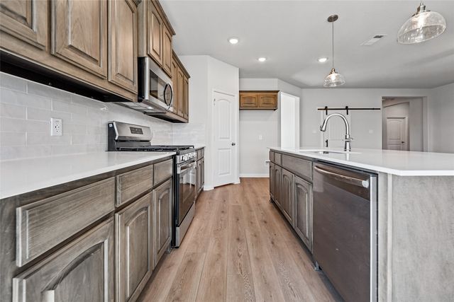802 Juneau Street, Gainesville, TX 76240