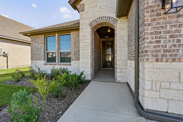 802 Juneau Street, Gainesville, TX 76240