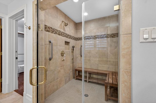 1109 Harbor View Drive, Galveston, TX 77550