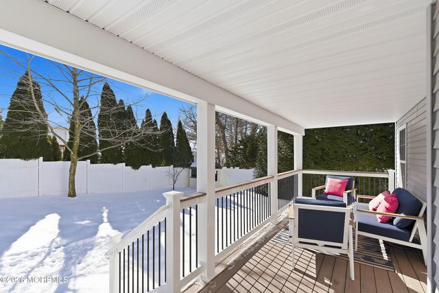 197 Inlet Avenue, Manahawkin, NJ 08050