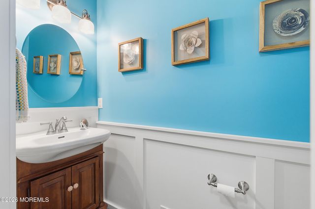 197 Inlet Avenue, Manahawkin, NJ 08050