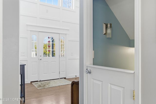 197 Inlet Avenue, Manahawkin, NJ 08050