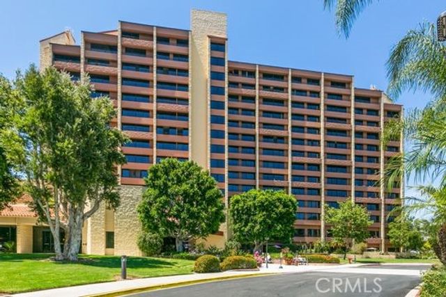 24055 Paseo Del Lago 1207, Laguna Woods, CA 92637