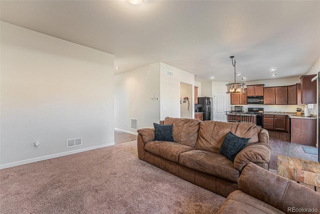 4327 E 95th Drive, Thornton, CO 80229