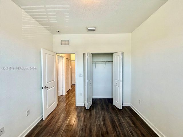11214 SW 249th St, Homestead, FL 33032