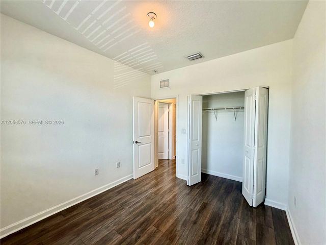 11214 SW 249th St, Homestead, FL 33032
