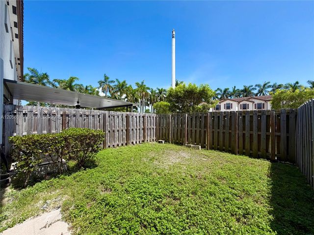 11214 SW 249th St, Homestead, FL 33032