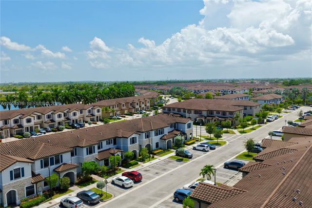11214 SW 249th St, Homestead, FL 33032