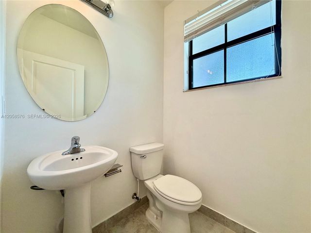 11214 SW 249th St, Homestead, FL 33032