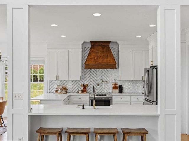 742 Tinsberry Lane, Inman, SC 29349
