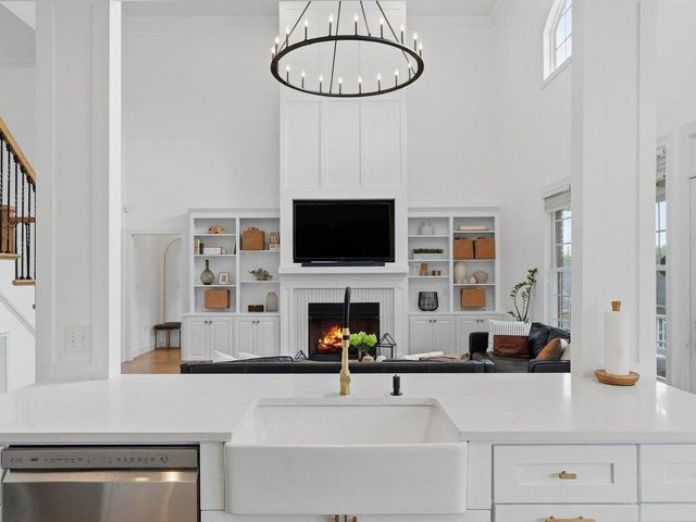 742 Tinsberry Lane, Inman, SC 29349