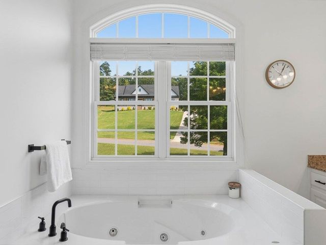 742 Tinsberry Lane, Inman, SC 29349
