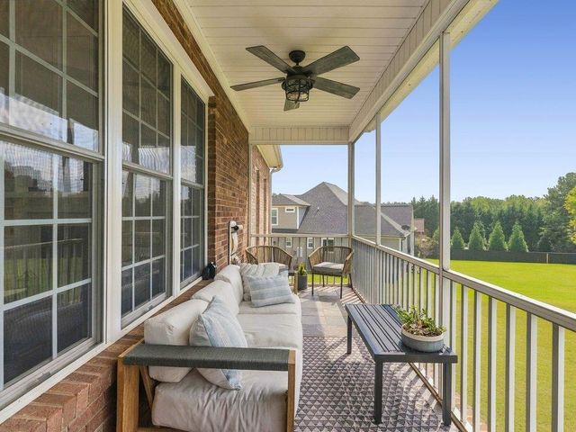 742 Tinsberry Lane, Inman, SC 29349