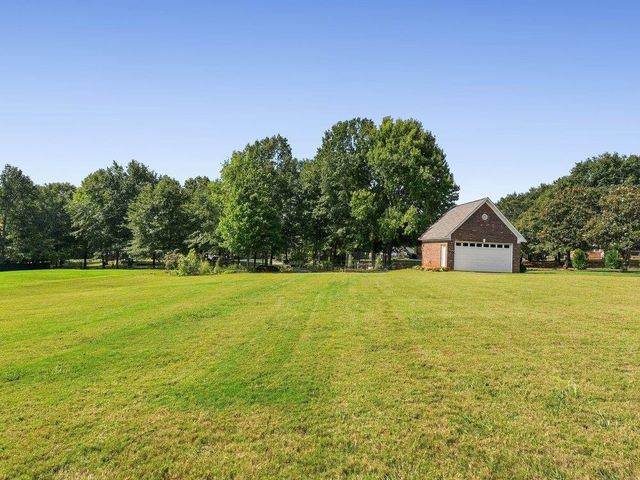 742 Tinsberry Lane, Inman, SC 29349