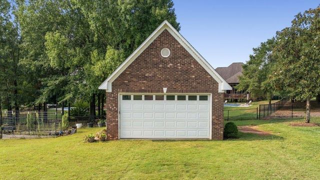 742 Tinsberry Lane, Inman, SC 29349