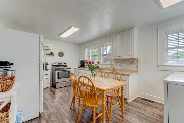 1542 Albright Avenue, Burlington, NC 27215