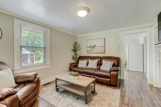1542 Albright Avenue, Burlington, NC 27215