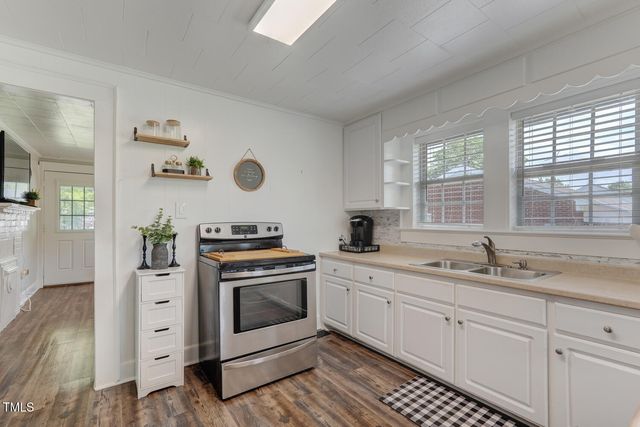1542 Albright Avenue, Burlington, NC 27215