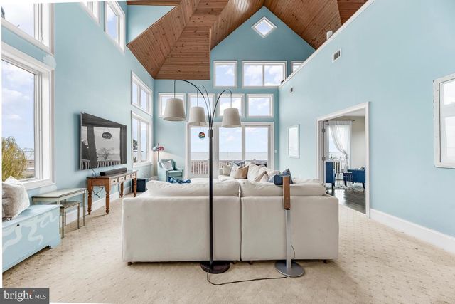 3095 CALVERT BLVD, Lusby, MD 20657