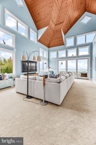 3095 CALVERT BLVD, Lusby, MD 20657