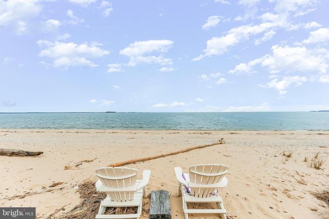 3095 CALVERT BLVD, Lusby, MD 20657