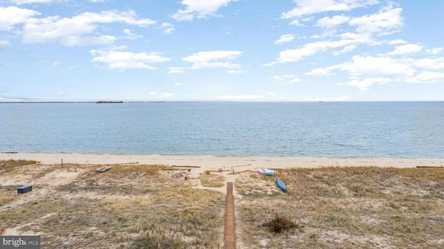 3095 CALVERT BLVD, Lusby, MD 20657