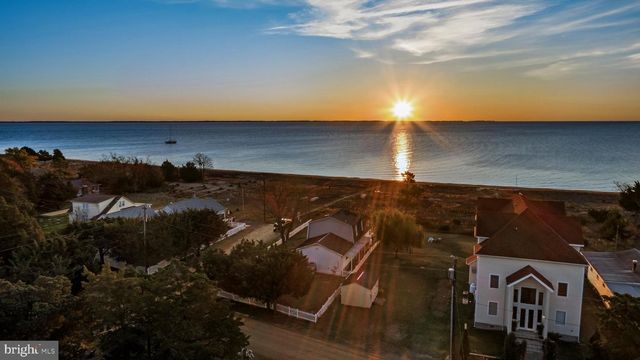 3095 CALVERT BLVD, Lusby, MD 20657