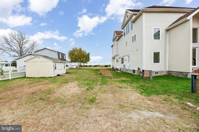 3095 CALVERT BLVD, Lusby, MD 20657