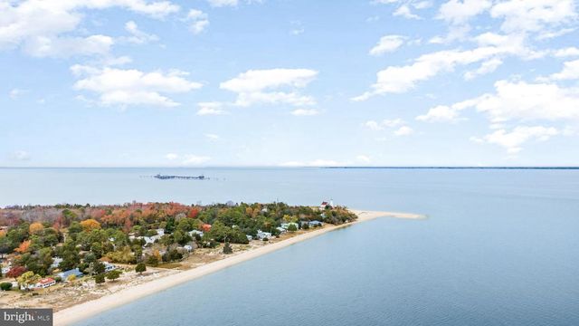 3095 CALVERT BLVD, Lusby, MD 20657