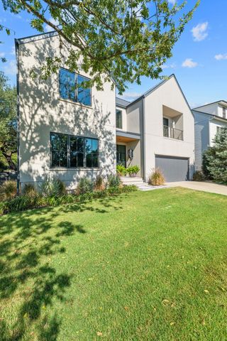 3621 Peregrine Falcon DR, Austin, TX 78746