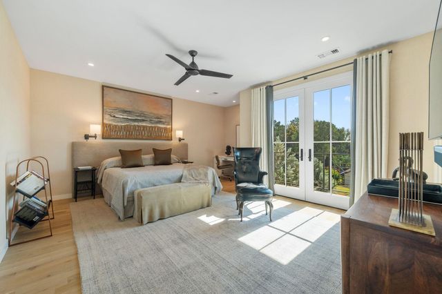 3621 Peregrine Falcon DR, Austin, TX 78746