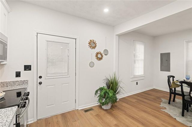 2104 Marshall AVE, Newport News, VA 23607