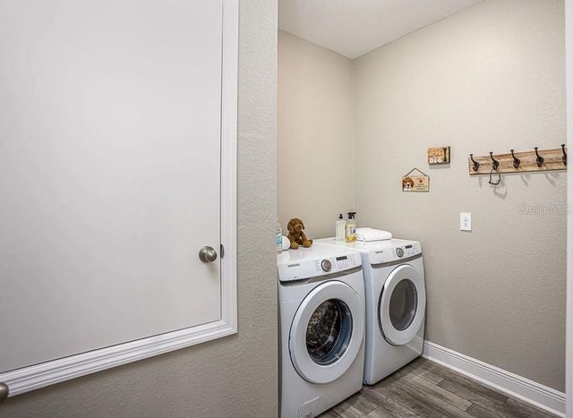 24275 NW 11TH LANE, Newberry, FL 32669