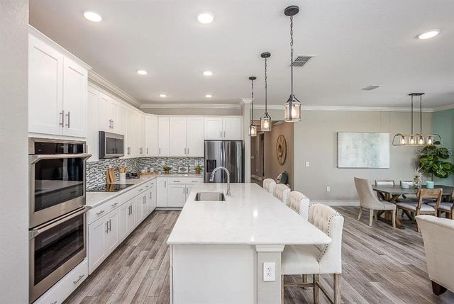 24275 NW 11TH LANE, Newberry, FL 32669