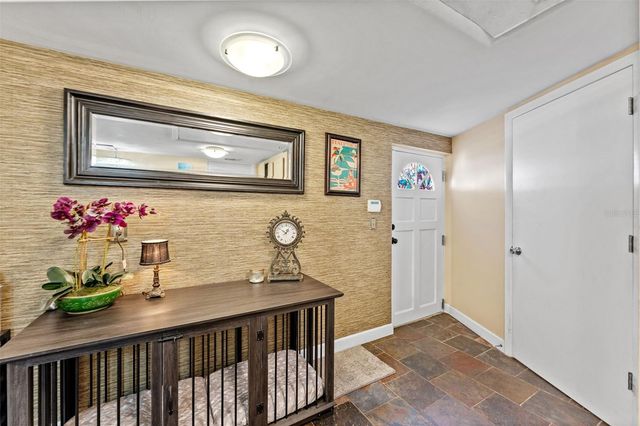 6429 N GOMEZ AVENUE, Tampa, FL 33614