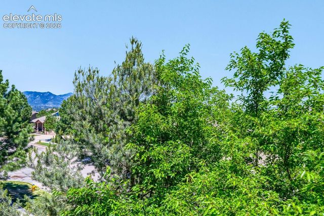 5763 Sonnet Heights, Colorado Springs, CO 80918