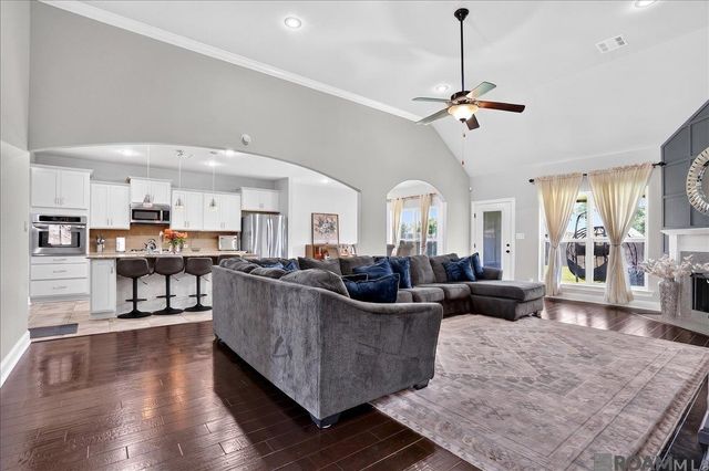42158 Eagles Eye St, Prairieville, LA 70769