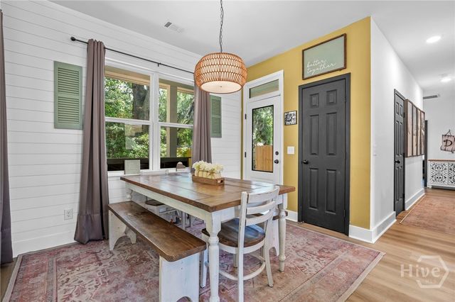 2217 E 59th Street, Savannah, GA 31404