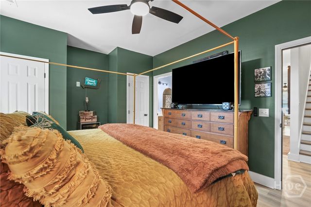 2217 E 59th Street, Savannah, GA 31404