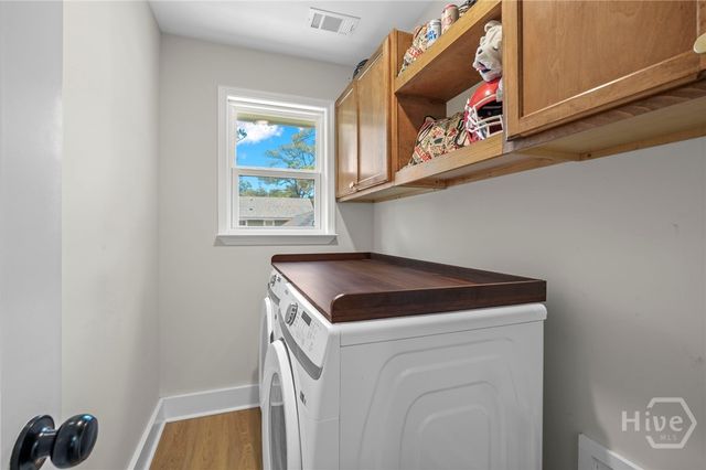2217 E 59th Street, Savannah, GA 31404