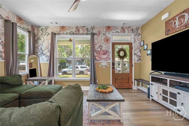2217 E 59th Street, Savannah, GA 31404