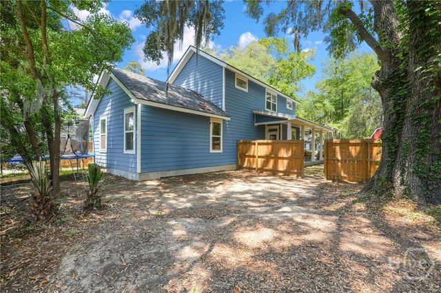 2217 E 59th Street, Savannah, GA 31404